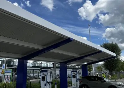 Bluetop Solar Parking canopies at BP Tankstation Bodegraven, Netherlands