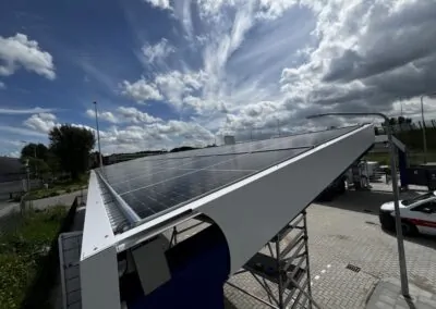 Solar-powered parking canopies by Bluetop Solar Parking in Bodegraven